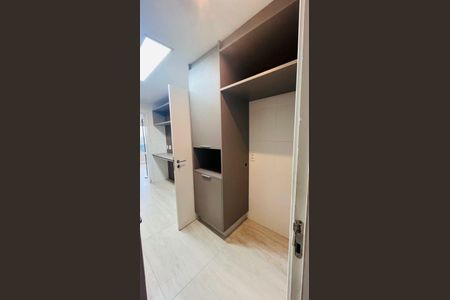 Apartamento para alugar com 165m², 3 quartos e 3 vagas