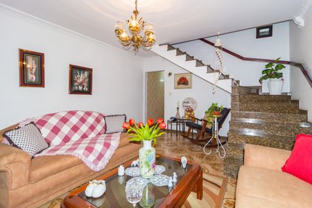 Casa à venda com 200m², 3 quartos e 2 vagasSala