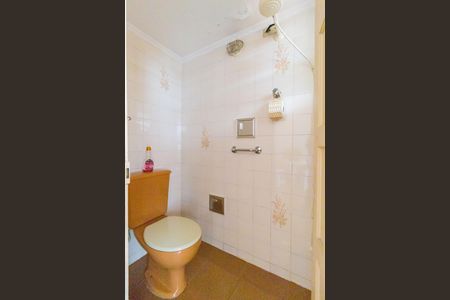 Casa à venda com 200m², 3 quartos e 2 vagasBanheiro - Área de Serviço