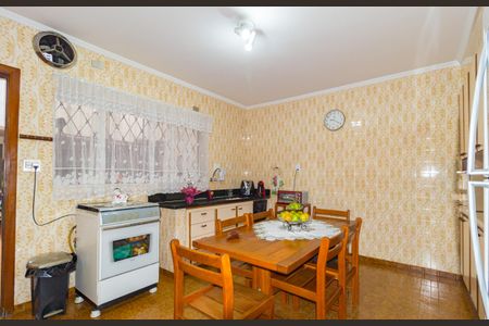 Casa à venda com 200m², 3 quartos e 2 vagasCozinha