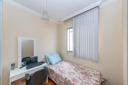 Quarto 2 de apartamento para alugar com 2 quartos, 53m² em Padre Eustáquio, Belo Horizonte