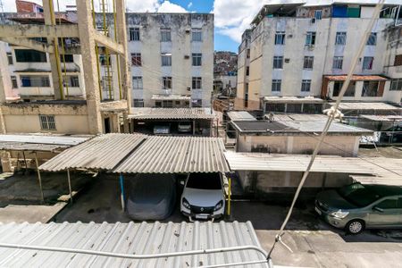 Vista do Quarto 1 de apartamento para alugar com 2 quartos, 60m² em Olaria, Rio de Janeiro