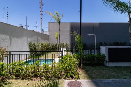 Apartamento à venda com 34m², 2 quartos e sem vagaÁrea comum - Piscina