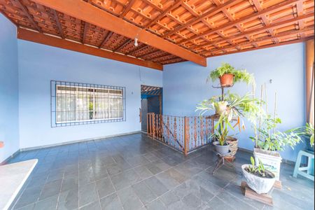 Casa para alugar com 189m², 3 quartos e 2 vagas Casa para alugar com 189m², 3 quartos e 2 vagasVaranda da Sala