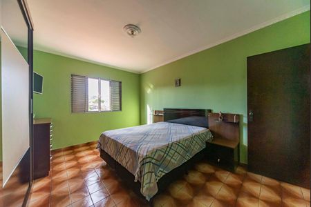 Casa para alugar com 189m², 3 quartos e 2 vagas Casa para alugar com 189m², 3 quartos e 2 vagasQuarto 3