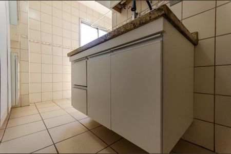 Apartamento à venda com 56m², 2 quartos e 1 vaga Apartamento à venda com 56m², 2 quartos e 1 vagaCozinha