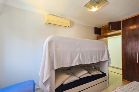 Apartamento para alugar com 190m², 2 quartos e 1 vagaQuarto