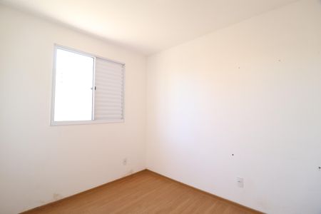 Quarto 2 de apartamento para alugar com 3 quartos, 65m² em Jardim Patricia, Uberlândia