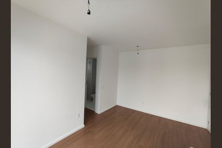 Sala de apartamento para alugar com 2 quartos, 43m² em Barra Olímpica, Rio de Janeiro