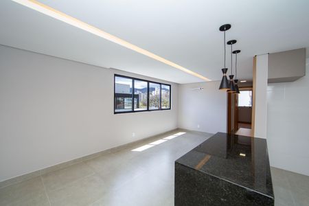 SALA de apartamento para alugar com 2 quartos, 63m² em São Pedro, Belo Horizonte