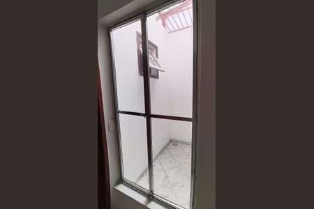 Casa de condomínio à venda com 65m², 2 quartos e 1 vagaJardim de Inverno