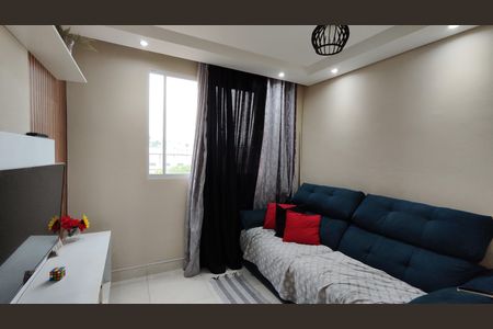 Sala de apartamento para alugar com 2 quartos, 50m² em Jardim das Oliveiras, Itaquaquecetuba