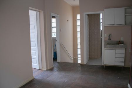 Casa à venda com 260m², 5 quartos e 2 vagas