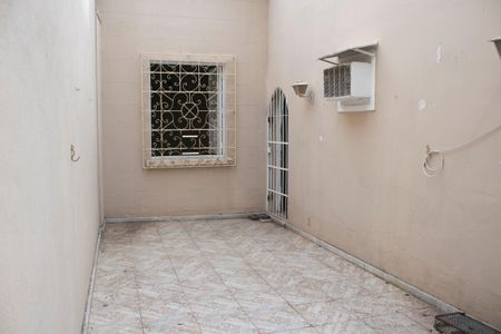 Casa à venda com 260m², 5 quartos e 2 vagas