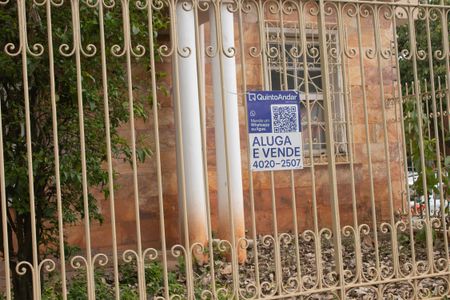 Casa à venda com 260m², 5 quartos e 2 vagas