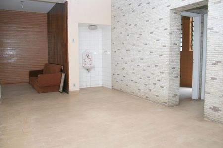 Casa à venda com 260m², 5 quartos e 2 vagas