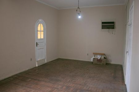 Casa à venda com 260m², 5 quartos e 2 vagas