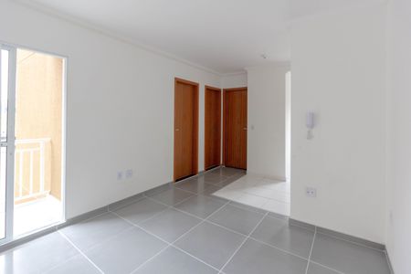 Sala de apartamento para alugar com 2 quartos, 43m² em Vila Alzira, Guarulhos
