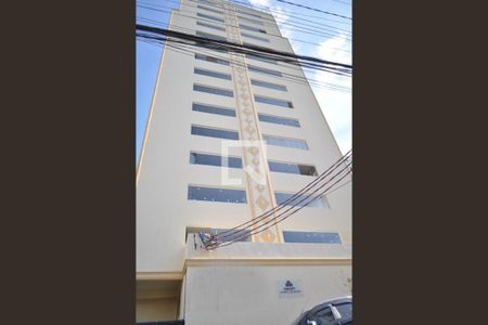 Studio à venda com 24m², 1 quarto e 1 vaga Studio à venda com 24m², 1 quarto e 1 vagaFachada