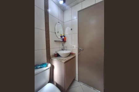 Apartamento para alugar com 62m², 2 quartos e 1 vaga Apartamento para alugar com 62m², 2 quartos e 1 vagaBanheiro