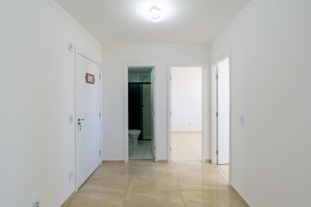 Sala de apartamento para alugar com 2 quartos, 33m² em Jardim Itacolomi, São Paulo
