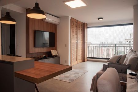 Sala de apartamento à venda com 2 quartos, 65m² em Mirandópolis, São Paulo