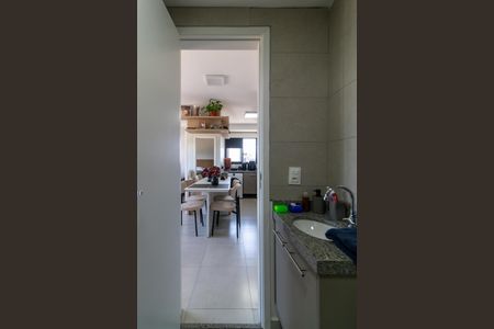 Apartamento à venda com 33m², 2 quartos e sem vaga Apartamento à venda com 33m², 2 quartos e sem vagaBanheiro