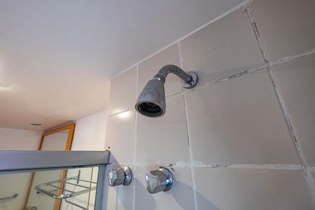 Studio para alugar com 23m², 1 quarto e 1 vaga Studio para alugar com 23m², 1 quarto e 1 vagaBanheiro Social