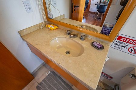 Studio para alugar com 23m², 1 quarto e 1 vaga Studio para alugar com 23m², 1 quarto e 1 vagaBanheiro Social