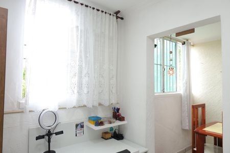 Apartamento à venda com 72m², 2 quartos e 2 vagasEscritório