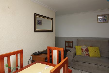 Sala de apartamento à venda com 2 quartos, 72m² em Cidade Antônio Estêvão de Carvalho, São Paulo