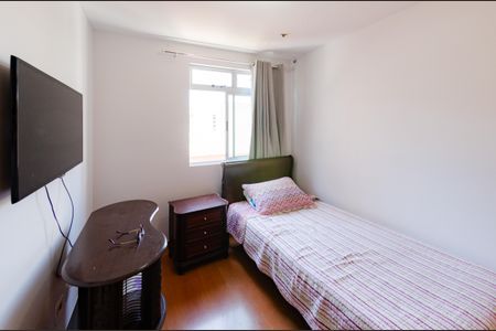 Quarto 1 de apartamento para alugar com 4 quartos, 200m² em Alto Barroca, Belo Horizonte