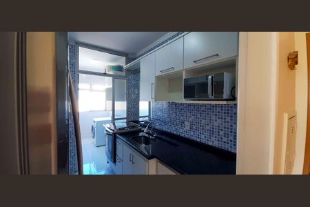 Apartamento para alugar com 67m², 2 quartos e 2 vagas Apartamento para alugar com 67m², 2 quartos e 2 vagasCozinha