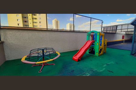 Apartamento para alugar com 67m², 2 quartos e 2 vagas Apartamento para alugar com 67m², 2 quartos e 2 vagasÁrea comum - Playground