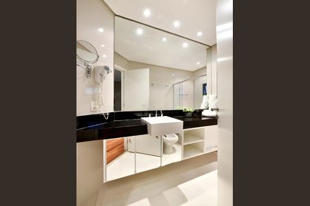 Apartamento para alugar com 1 quarto, 78m² em Vila Olímpia, São Paulo