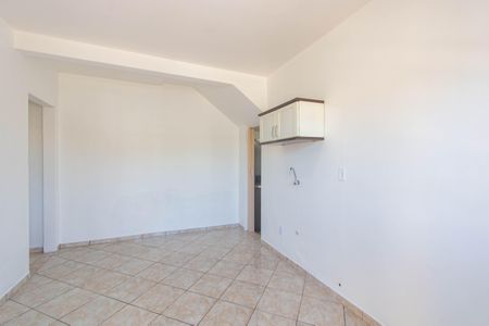 Apartamento para alugar com 33m², 1 quarto e sem vagaSala/Cozinha