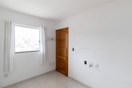 Sala/Cozinha/Área de Serviço  de apartamento à venda com 2 quartos, 40m² em Parque Guarani, São Paulo