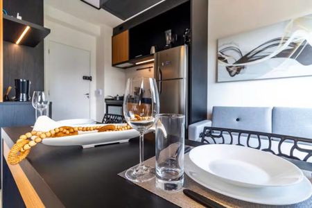 Sala de kitnet/studio para alugar com 1 quarto, 24m² em Pinheiros, São Paulo