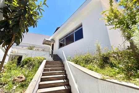 Casa para alugar com 210m², 3 quartos e 2 vagasÁrea externa