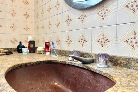 Casa para alugar com 210m², 3 quartos e 2 vagasBanheiro da Suíte 1