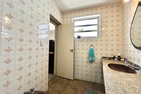 Casa para alugar com 210m², 3 quartos e 2 vagasBanheiro da Suíte 1