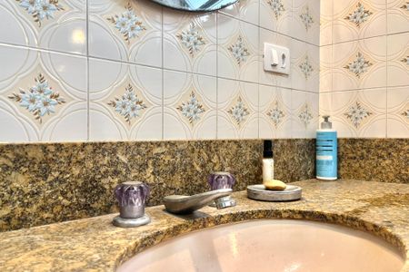 Casa para alugar com 210m², 3 quartos e 2 vagasBanheiro da Suíte 2