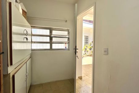 Casa para alugar com 210m², 3 quartos e 2 vagasQuarto de Serviço
