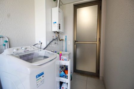 Apartamento à venda com 80m², 2 quartos e 2 vagasÁrea de serviço