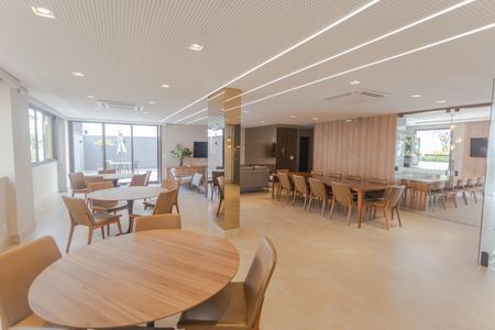 Apartamento à venda com 143m², 4 quartos e 3 vagas Apartamento à venda com 143m², 4 quartos e 3 vagasÁrea comum - Salão de festas