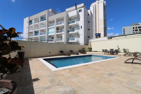 Apartamento para alugar com 60m², 2 quartos e 1 vagaÁrea comum - Piscina