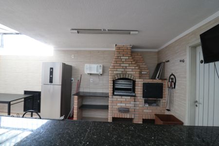 Apartamento para alugar com 60m², 2 quartos e 1 vagaÁrea comum - Churrasqueira