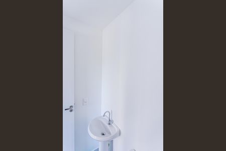 Apartamento para alugar com 36m², 2 quartos e sem vaga Apartamento para alugar com 36m², 2 quartos e sem vagaBanheiro