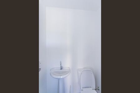 Apartamento para alugar com 36m², 2 quartos e sem vaga Apartamento para alugar com 36m², 2 quartos e sem vagaBanheiro