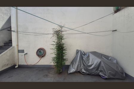 Vista de casa para alugar com 2 quartos, 117m² em Vila Humaita, Santo André